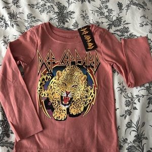 Def Leppard Long Sleeve Top Size 4